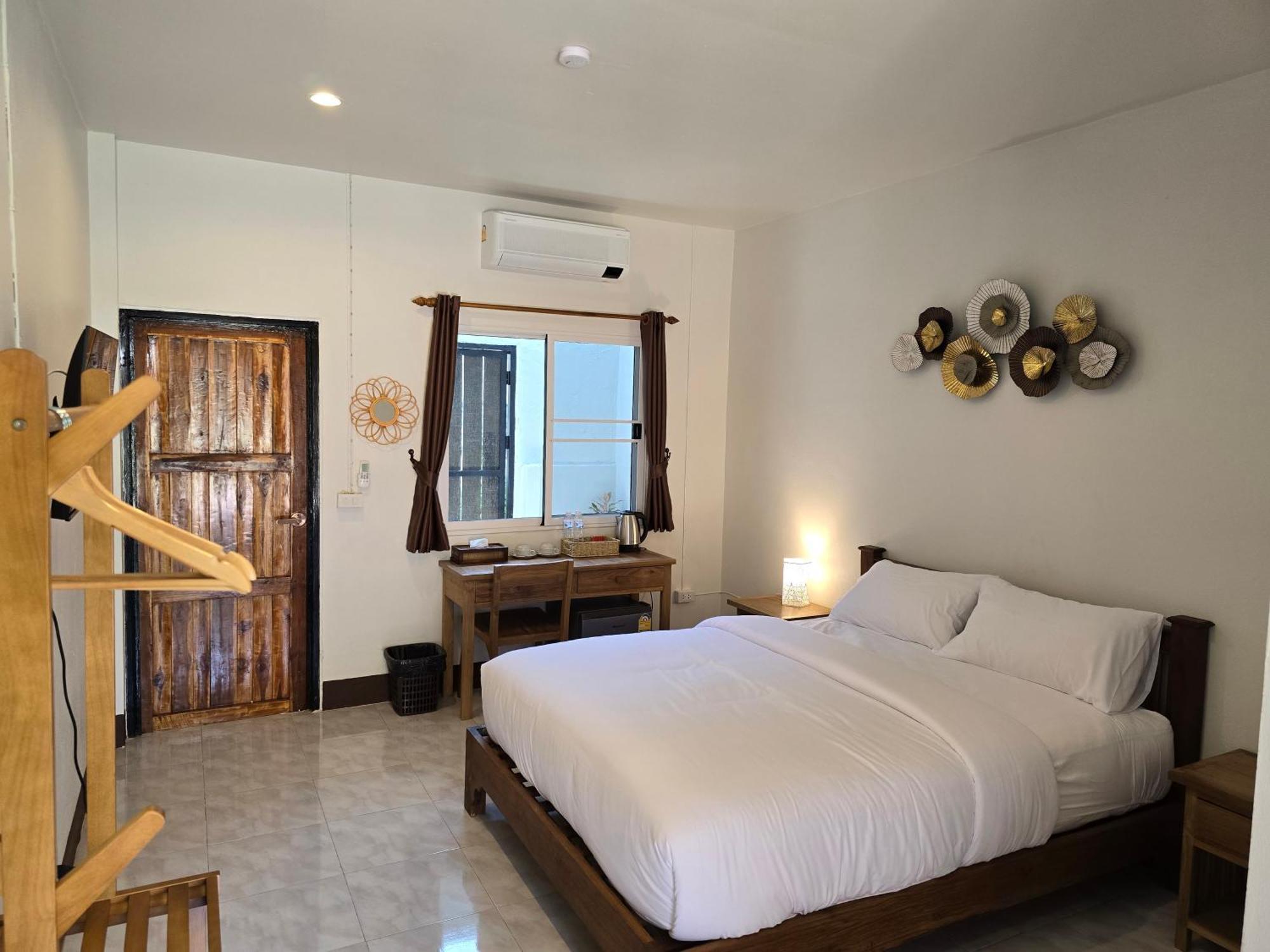 The Old City Rooms Chiang Mai Extérieur photo